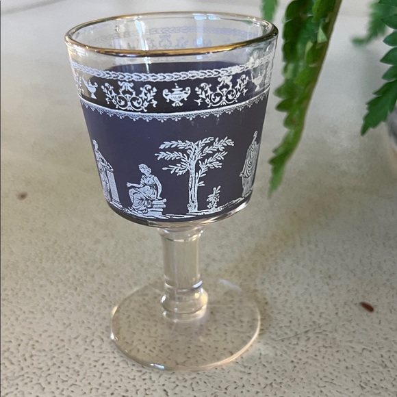 Vintage Jeannette Glass Hellenic Grecian Cordial Glass Lavender Toile - Picture 2 of 5